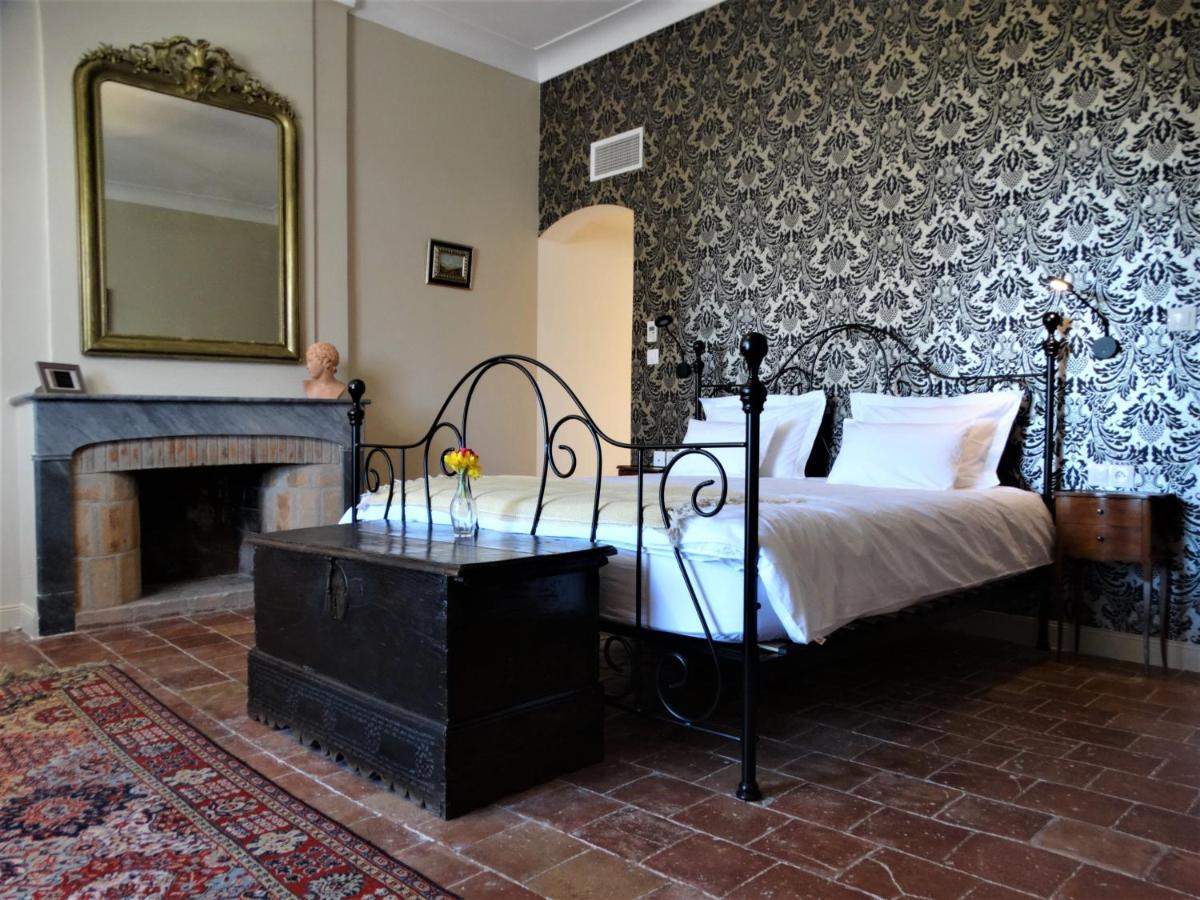 Chateau Montplaisir Charming B&B In Provence Valreas Bagian luar foto