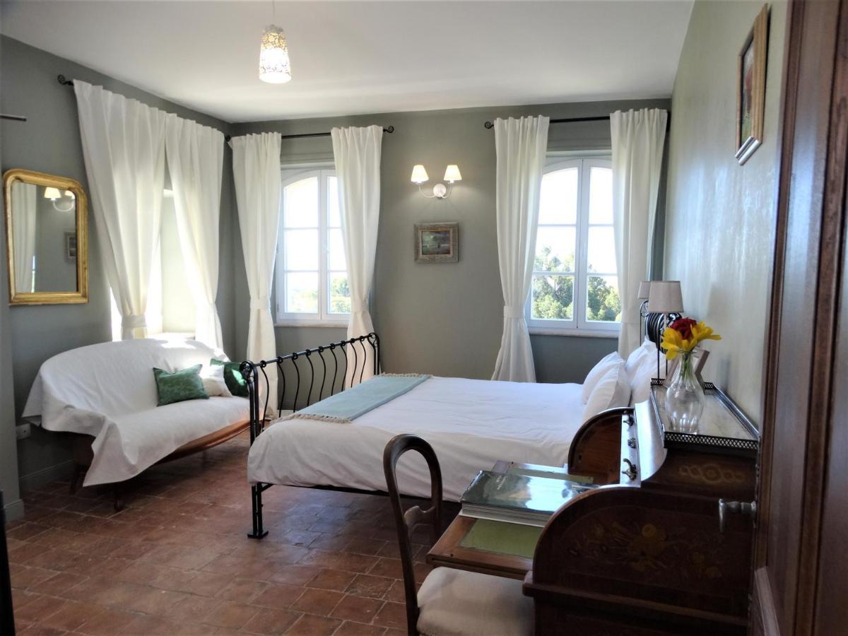 Chateau Montplaisir Charming B&B In Provence Valreas Bagian luar foto