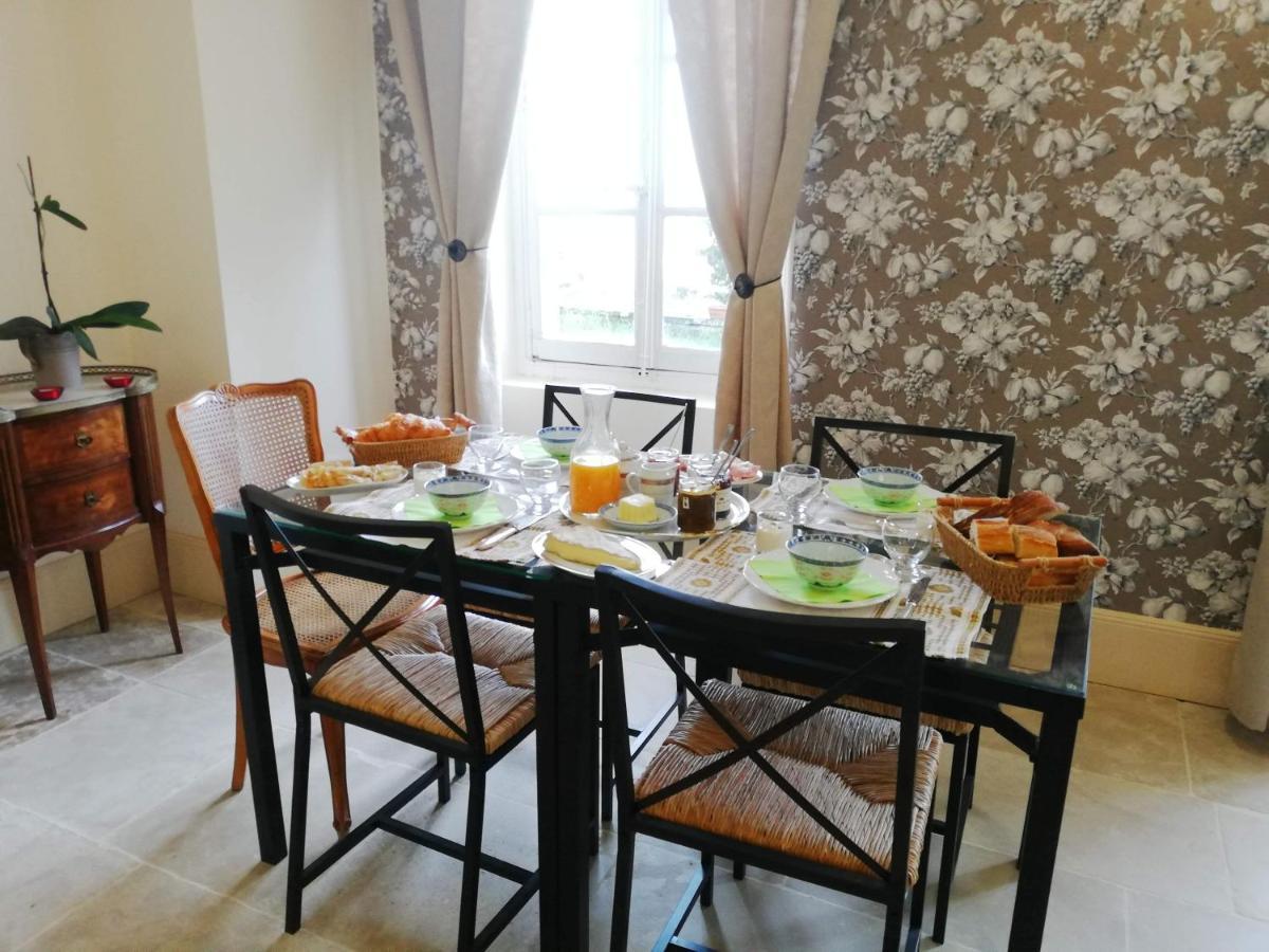 Chateau Montplaisir Charming B&B In Provence Valreas Bagian luar foto
