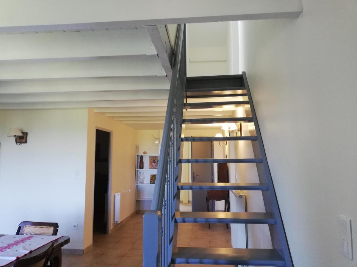 Chateau Montplaisir Charming B&B In Provence Valreas Bagian luar foto