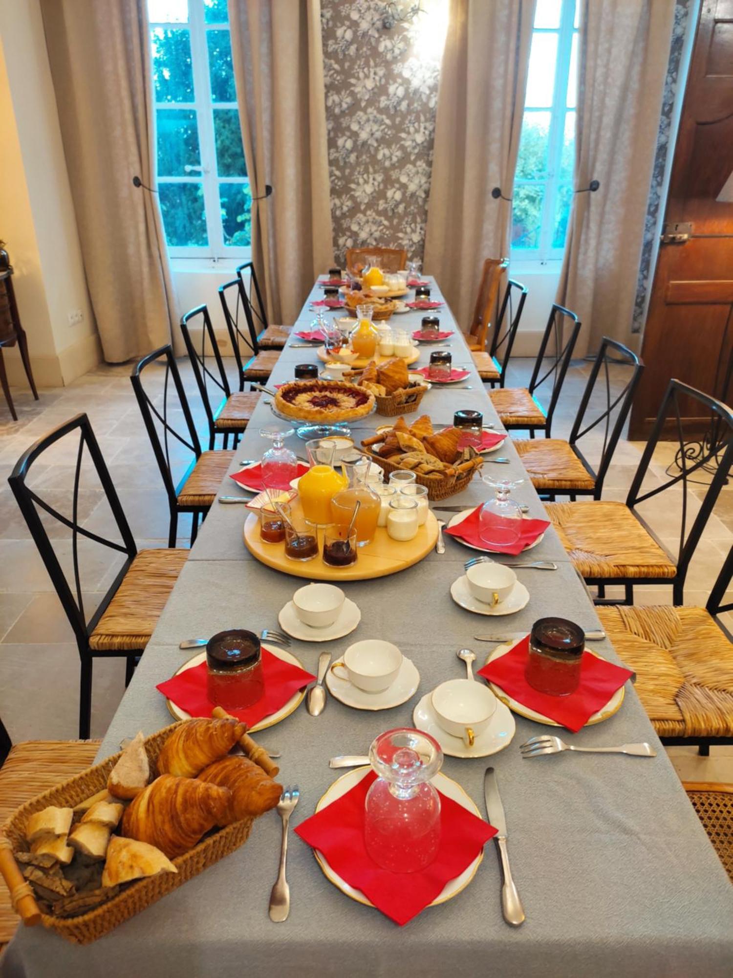 Chateau Montplaisir Charming B&B In Provence Valreas Bagian luar foto
